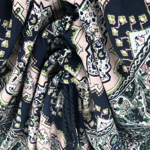 Cupcakes & Cashmere Leela Paisley Print Lace Up Sleeveless Midi Dress size M - Picture 5 of 13